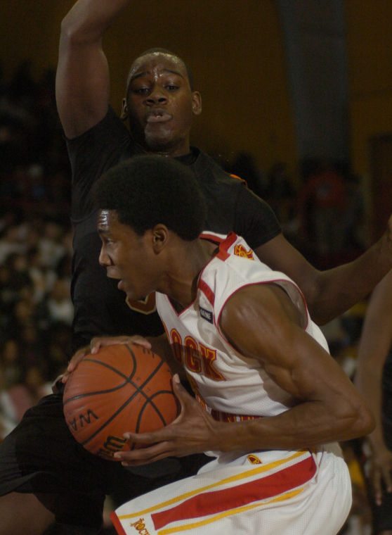 Talking hoops: UT's Burrage, Rocky's Randle go `one-on-one'